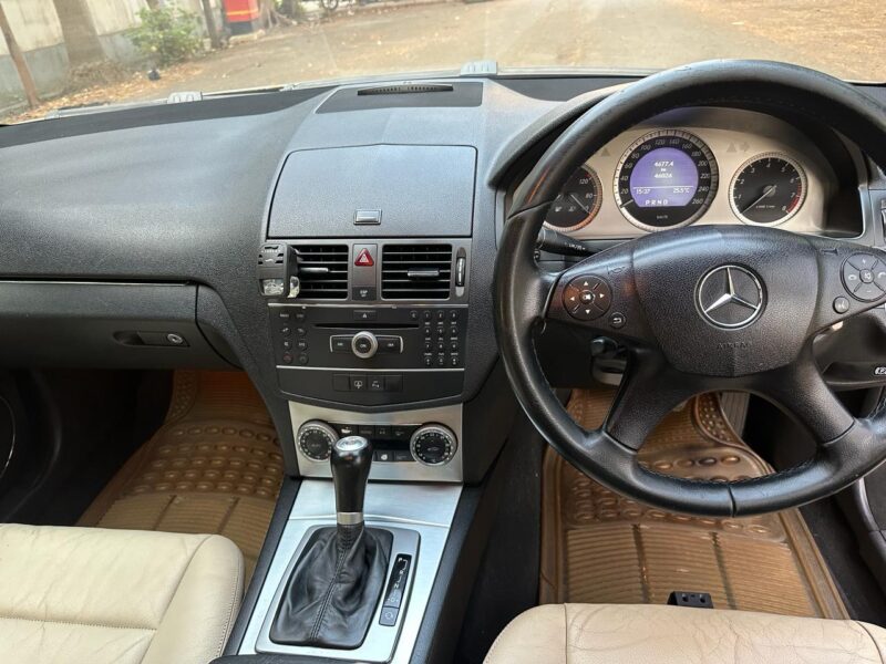 W204 Mercedes Benz C230