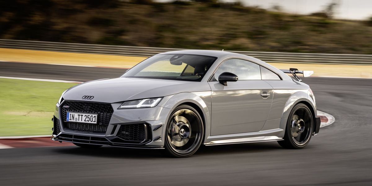 The Audi TT is going away and it is a Sad Concession for the EV takeover –  The Driver's Hub